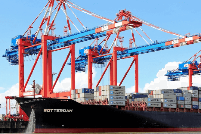 2026年外贸哪些行业好做？2026年外贸爆款行业解析